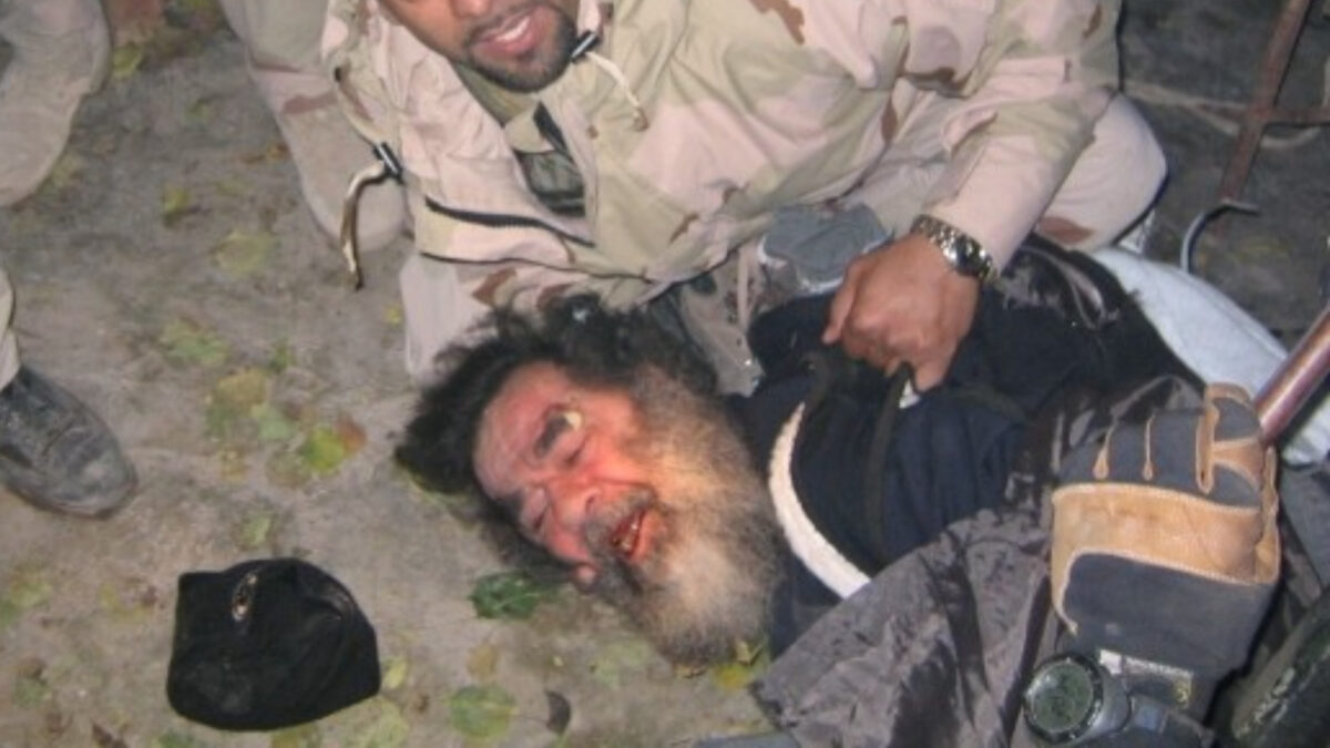 (FOTOGALERÍA) ‘Operación Amanecer Rojo’: el día en que Estados Unidos capturó a Saddam Hussein