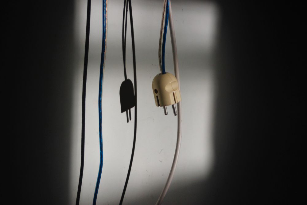 El precio de la luz se duplica y alcanzará el jueves los 216,74 euros/MWh