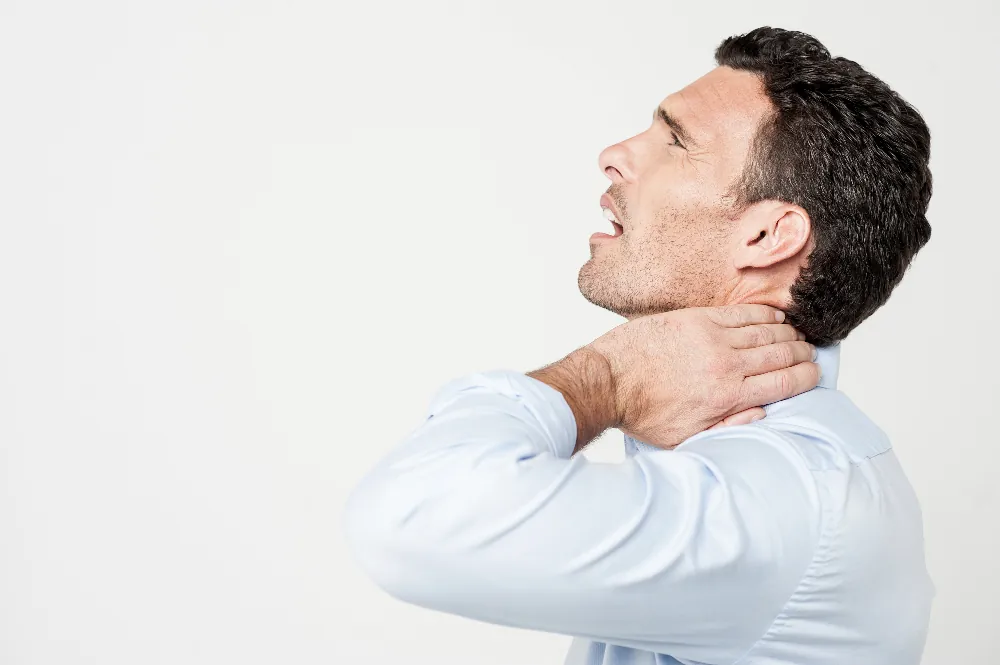 Cuatro razones por las que debes entrenar el cuello (y tres ejercicios para hacerlo)