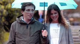 Almeida recibe una sorpresa en la puerta de su casa: ¿ha sido Bea Fanjul?
