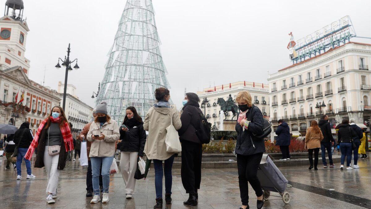 Así se prepara cada comunidad autónoma para afrontar una Nochevieja con la variante ómicron