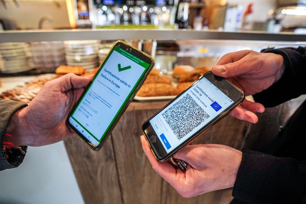 Vox exige el certificado covid en una comida en Bilbao a pesar de considerarlo «inconstitucional»