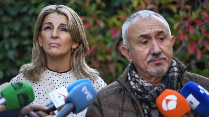 La ‘reforma’ laboral de Díaz apenas cambia ocho detalles de la del PP