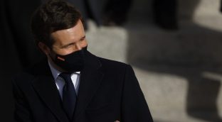 El doble adelanto electoral del PP en 2022 complica el acuerdo de Sánchez para renovar el CGPJ