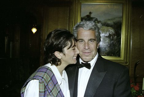 La examante de Jeffrey Epstein, Ghislaine Maxwell, declarada culpable de tráfico sexual