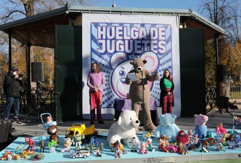 El auténtico juguete es el Ministerio de Consumo