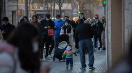 Cataluña se retracta y los contactos estrechos vacunados no tendrán que hacer cuarentena