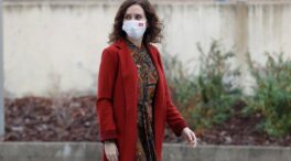 Ayuso pronostica que los contagios empezarán a remitir en cuestión de días e insiste: "Los cierres no sirven de nada"