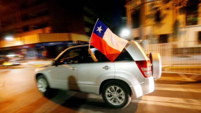 Fuerte caída de la Bolsa y subida del dólar tras la victoria de la izquierda en las elecciones de Chile