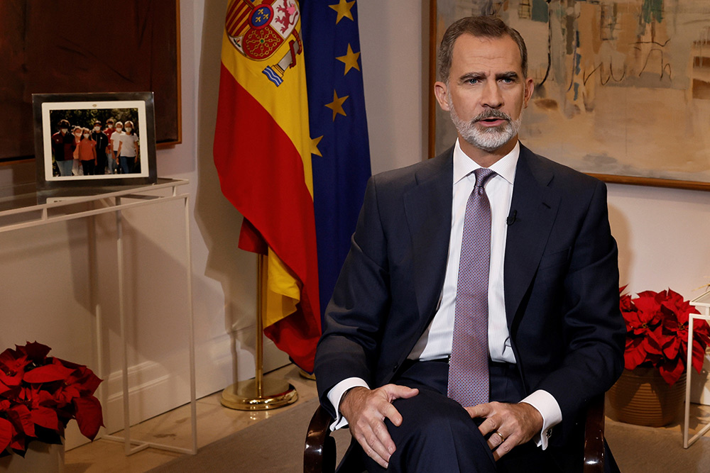 Felipe VI reclama a los partidos consensos y lealtad a la Constitución