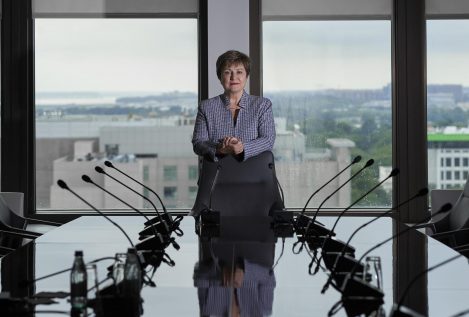 El FMI alerta contra un 'Muro de Berlín digital' que lastre el crecimiento mundial