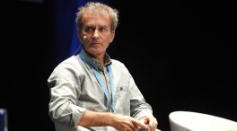 Fernando Simón advierte: «No es el mejor momento para recuperar la vida social»