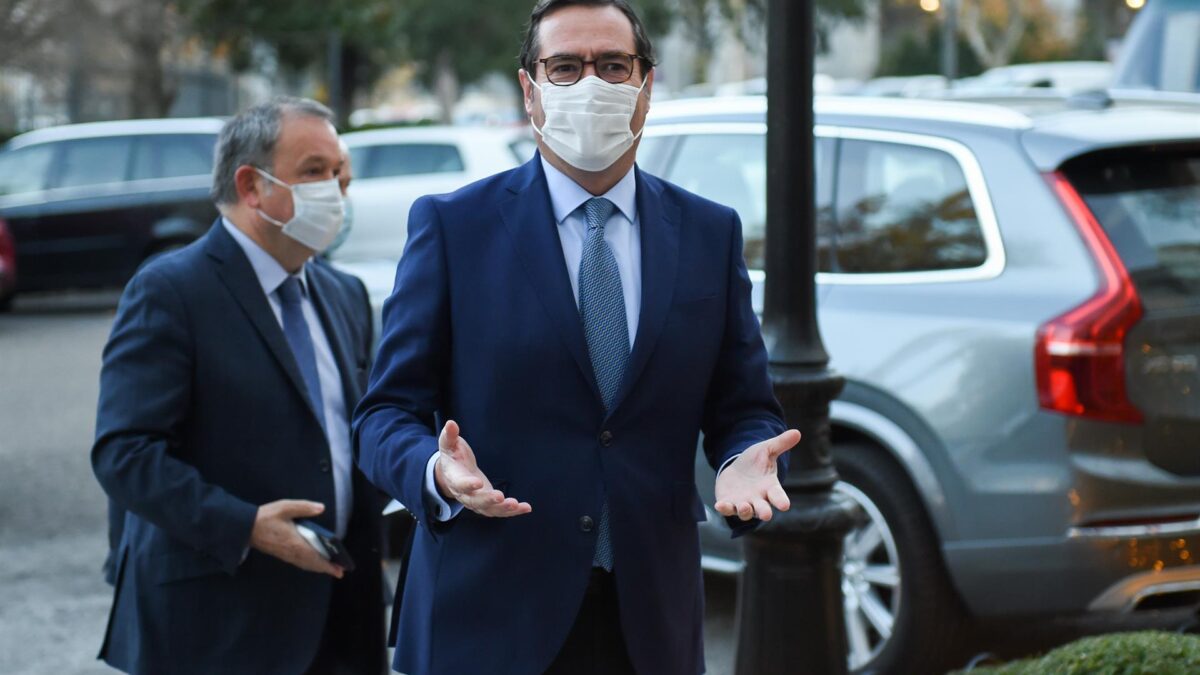 Garamendi rechaza ir a Moncloa a hacerse la foto oficial de la reforma laboral con Sánchez