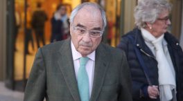 La Justicia catalana anula la retirada de la Medalla de Oro de Barcelona a Rodolfo Martín Villa