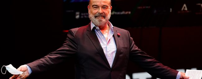 Última hora sobre el estado de salud de Antonio Resines: «Está remontando»