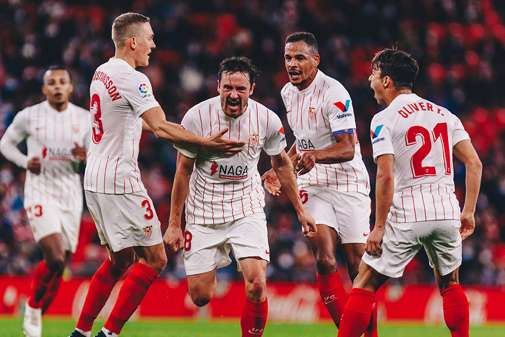 El Sevilla conserva la segunda plaza tras ganar en San Mamés