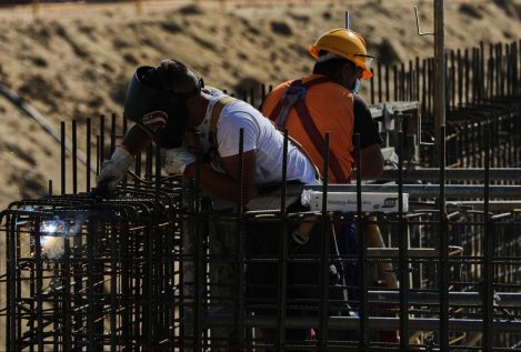 Casi cuatro de cada diez españoles están sobrecualificados para su puesto de trabajo