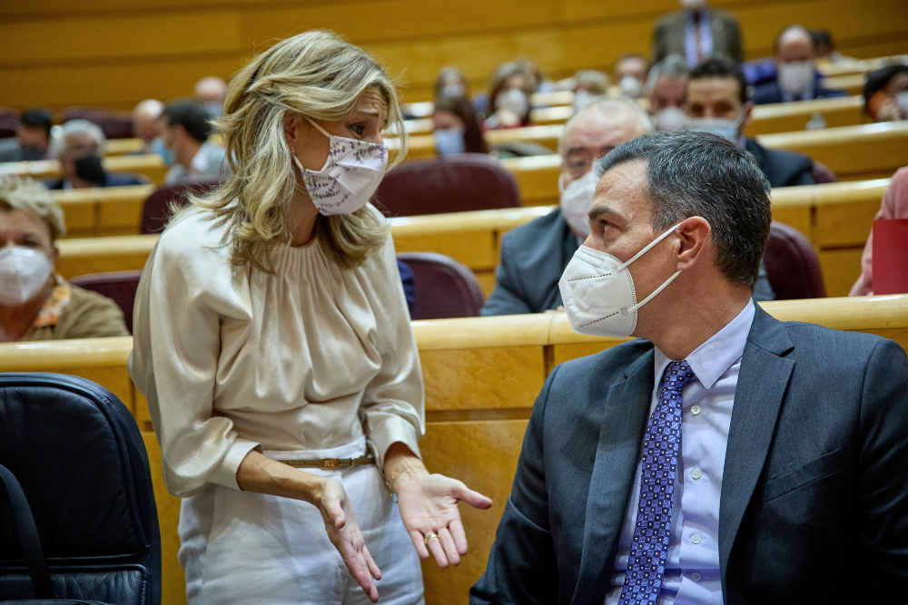 Pedro Sánchez se distancia de Yolanda Díaz tras sus revelaciones sobre el 8-M