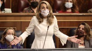 Podemos y los sindicatos asumen «sin entusiasmo» el pacto de Yolanda Díaz con la CEOE