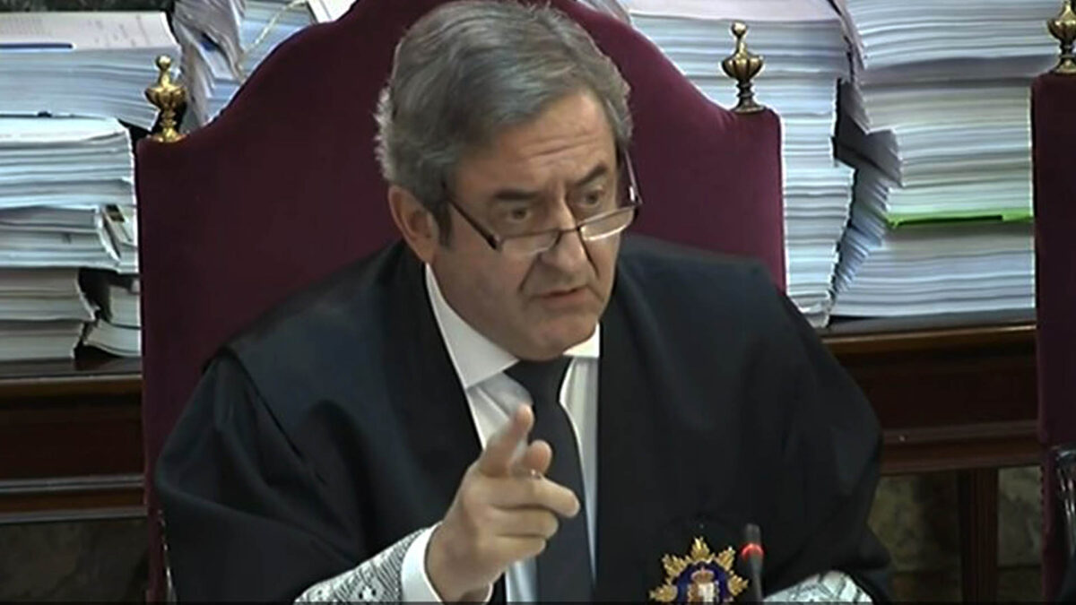 El fiscal del ‘procés’, un juez del Supremo y el jefe de penal de Cuatrecasas debaten sobre juicios paralelos