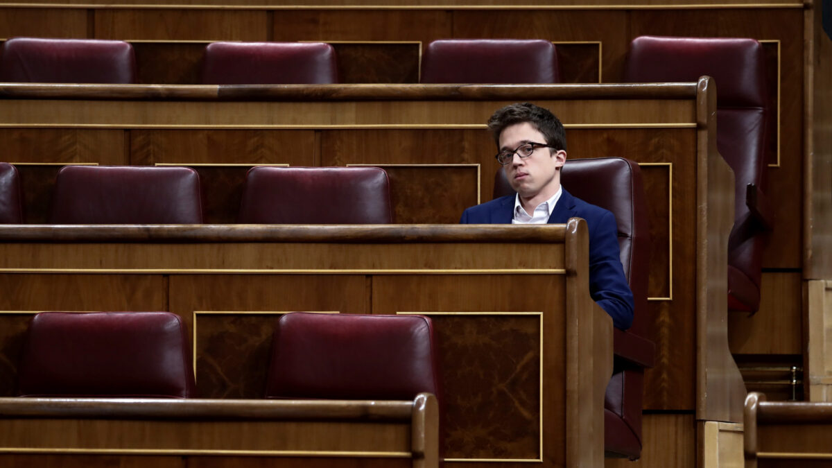 El lado más personal e íntimo de Íñigo Errejón: su familia, su casa, sus mujeres y su dinero