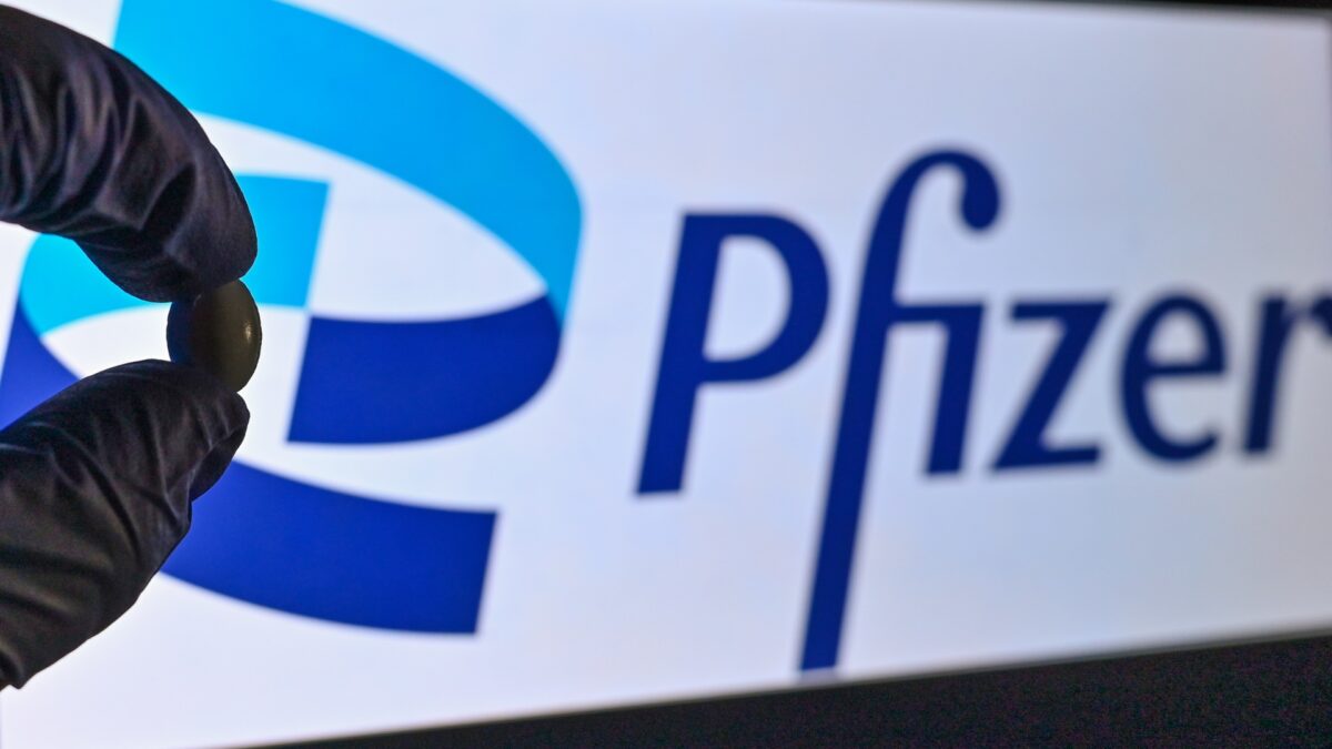 La EMA aprueba el uso de la píldora anticovid de Pfizer