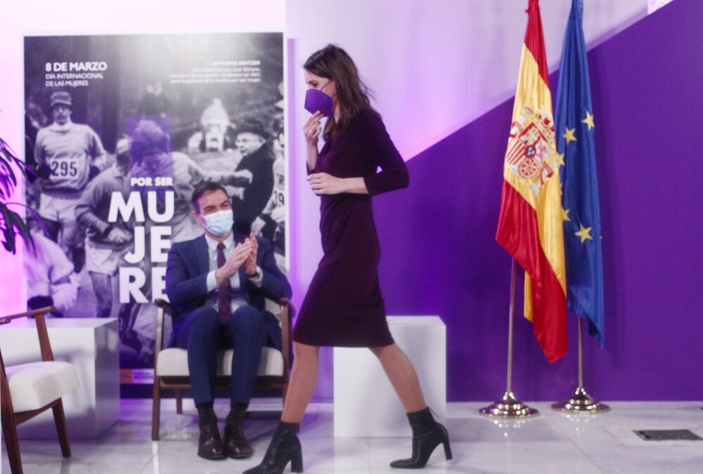 Sánchez prepara a espaldas de Podemos una reforma tributaria que subirá los impuestos