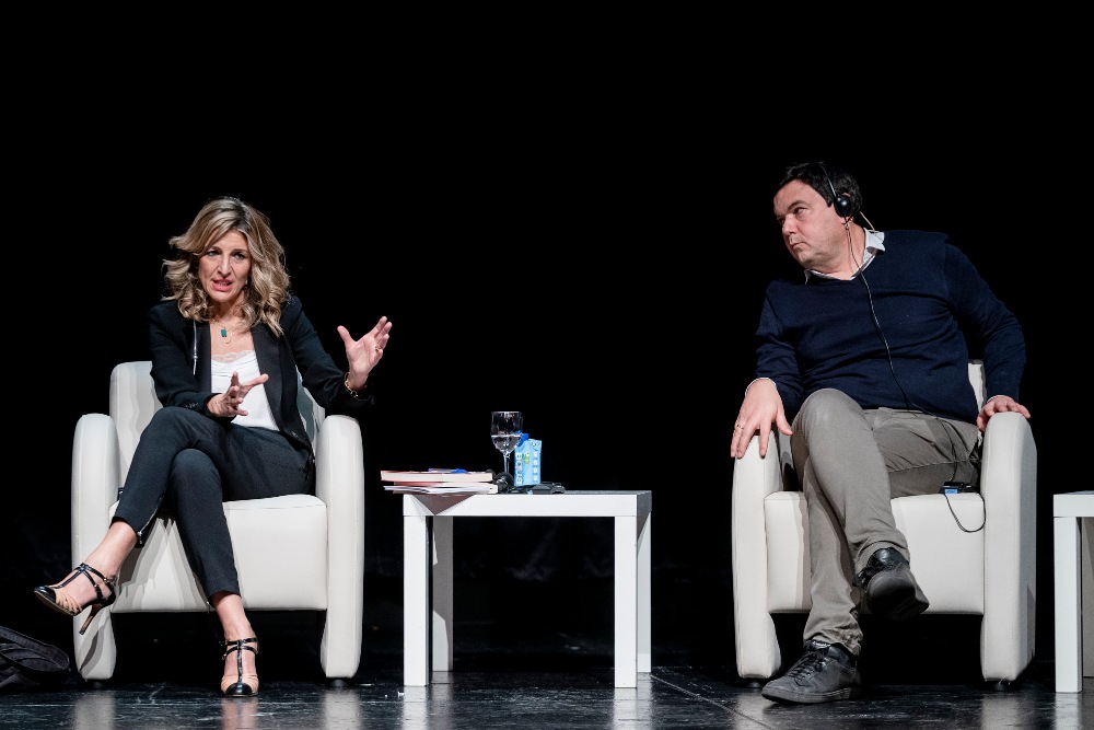 Yolanda Díaz y Thomas Piketty en el encuentro en Madrid
