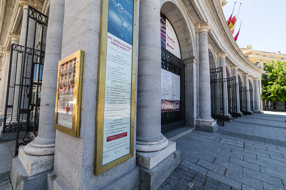 El Teatro Real mantiene las dos últimas funciones de ‘La Bohème’