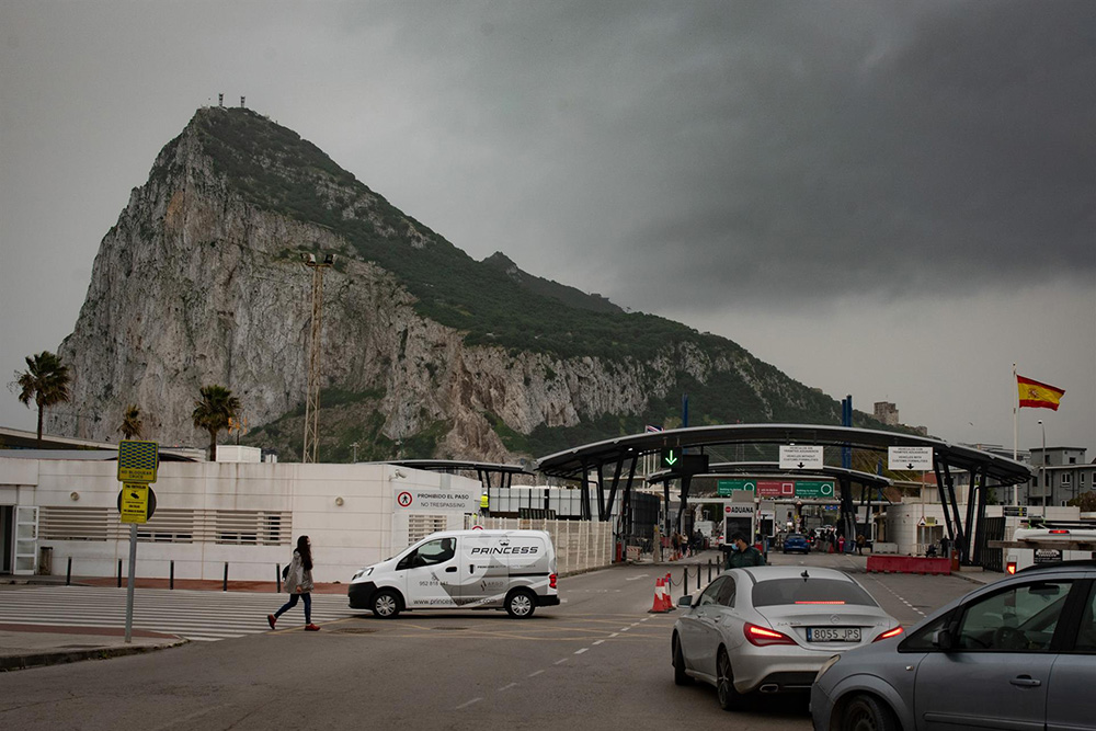 España protesta por la llegada a Gibraltar de un submarino nuclear de EE.UU.