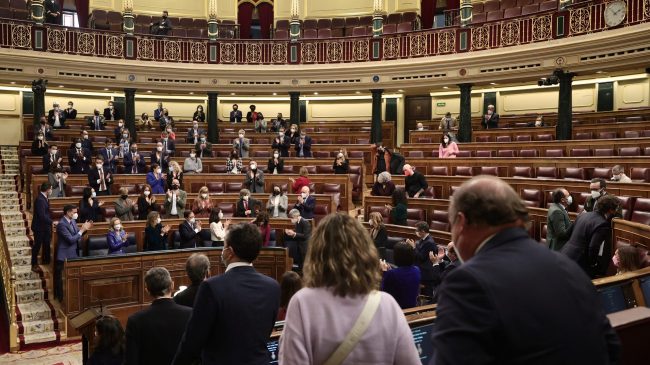 El PSOE permitirá la creación de una comisión sobre los abusos sexuales en la Iglesia