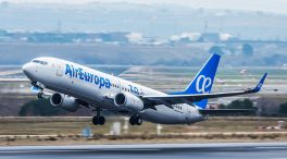 Calviño no descarta que el Estado entre en el capital de Air Europa tras la fallida compra por Iberia