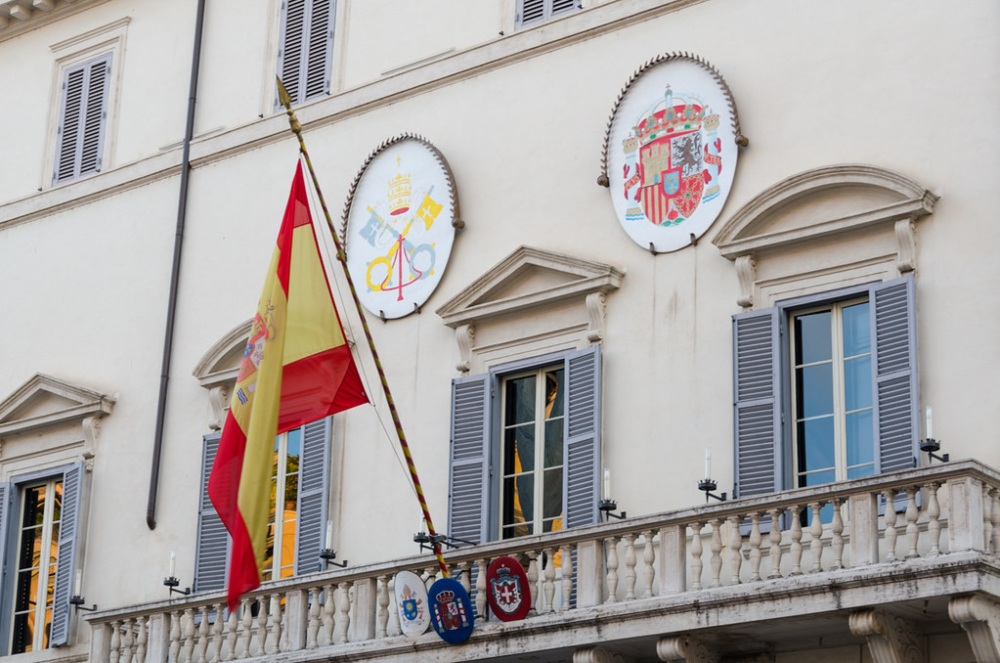 España pagará 270.000 euros anuales durante un siglo a una orden religiosa por su nueva embajada en Italia