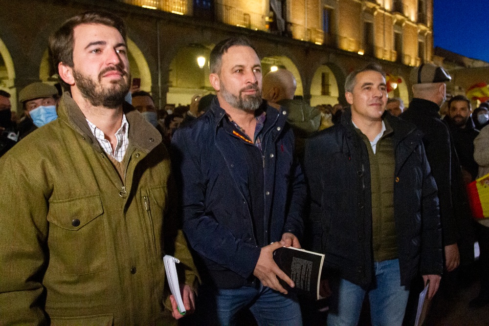El fantasma de una repetición electoral en Castilla y León aleja un acuerdo de PP y Vox