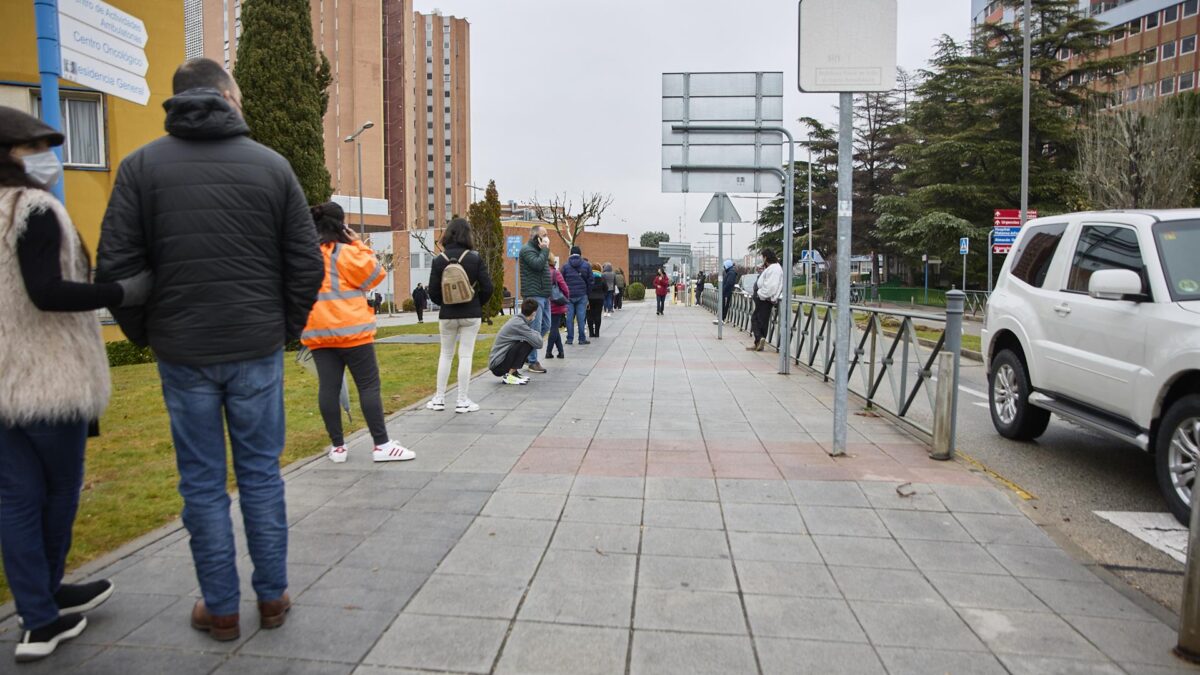 España suma 242.440 casos y 97 muertes por covid-19