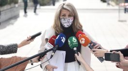 Yolanda Díaz dice que sería «surrealista» que Garzón dimitiera y recuerda que ha apoyado a ministros del PSOE atacados