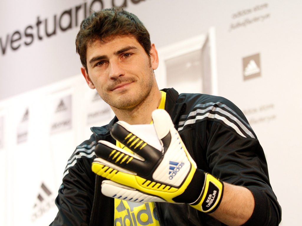Iker Casillas aseguró sus manos en el 2007 cuando aún militaba en el Real Madrid (Gtres)
