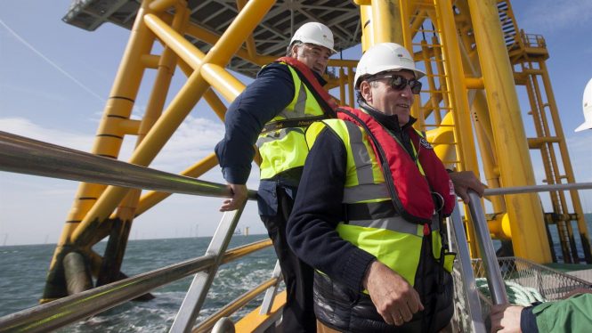 Iberdrola gana la 'megasubasta' de eólica marina en Escocia por valor de 22.500 millones