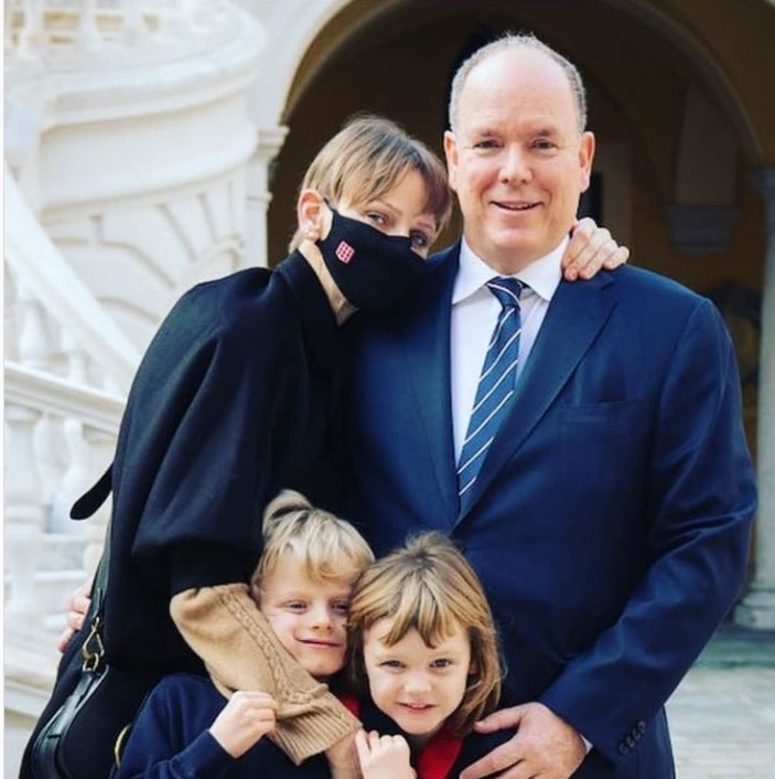 Semanas después de su ingreso hospitalario, Charlene de Mónaco recibió la visita de su marido y sus hijos (@hshprincesscharlene)