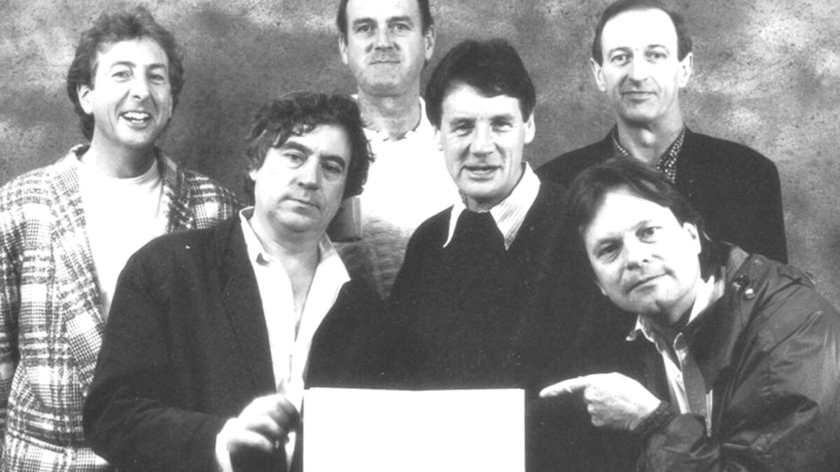 Seis locos y una cruzada: los Monty Python cuentan su historia a viva voz