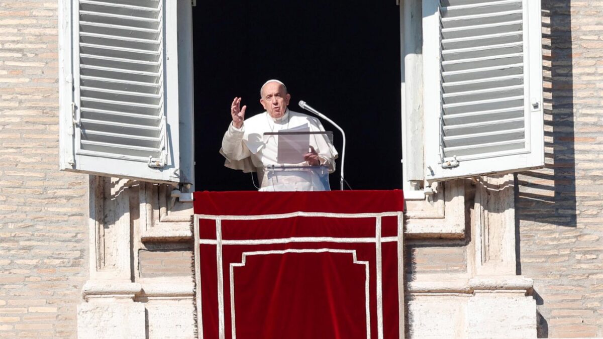 (VÍDEO) El papa, en su primera misa del 2022: «Herir a las mujeres es ultrajar a Dios»