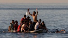 Rescatados más de 400 inmigrantes en pateras y barcazas en los últimos dos días