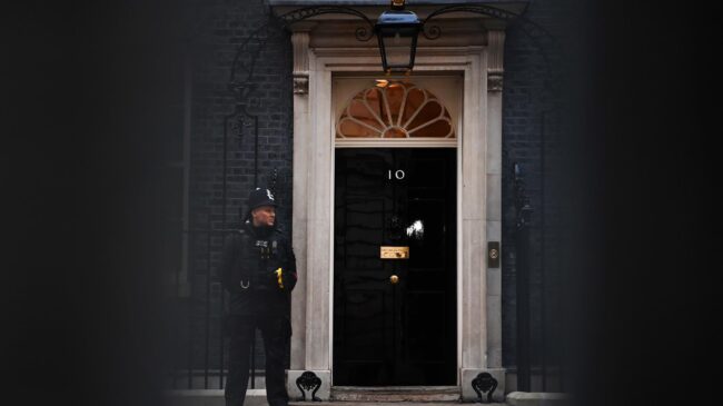El informe sobre el 'Partygate' concluye que el Gobierno de Boris Johnson incurrió en "fallos de liderazgo y juicio"