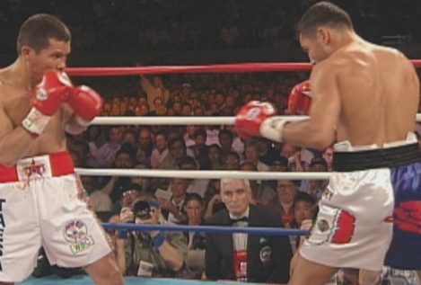 Eva Longoria documenta el icónico combate entre Julio César Chávez y Óscar de la Hoya