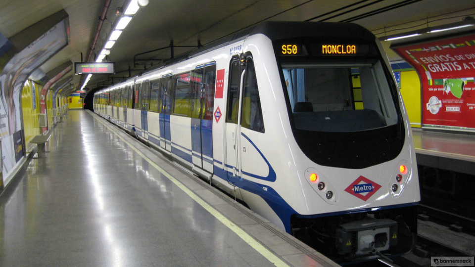 (VÍDEO) «Ojalá te mueras»: tensa discusión en el metro de Madrid por un pasajero que se negaba a ponerse la mascarilla