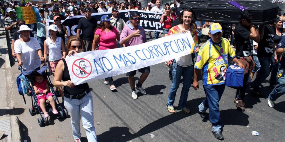 La corrupción se enquista en Latinoamérica y avanza en Centroamérica, según Transparencia Internacional