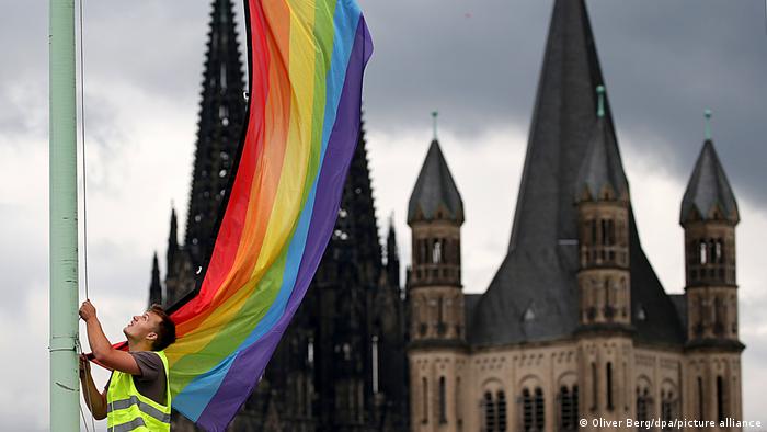Empleados de la Iglesia católica alemana se reivindican como LGTBI y protestan por su «discriminación» en la institución