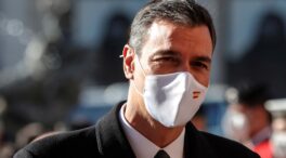 (VÍDEO) El PSOE 'se olvida' de la promesa inicial de Sánchez con la luz y afirma haber cumplido: "Sois unos trileros"