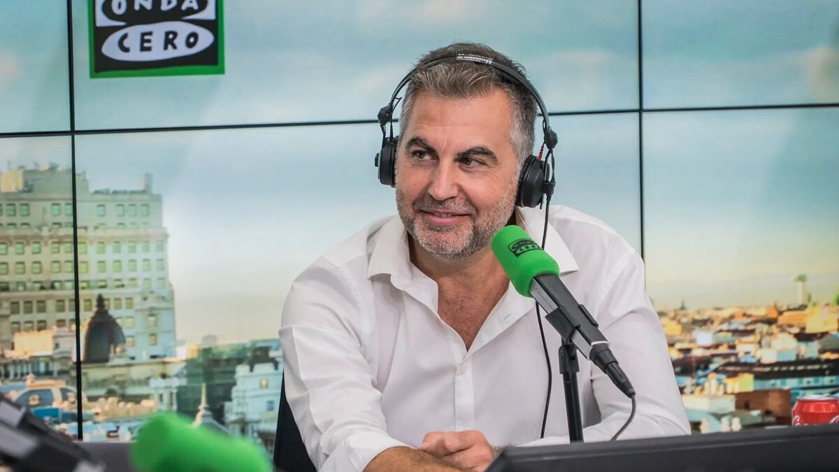 (AUDIO) El dato con el que Alsina retrata a Sánchez por su última entrevista: «Como tributo al presidente, muy de la pluralidad informativa»