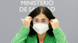 Darias descarta por el momento la sugerencia de reducir aún más las cuarentenas por covid que propone Madrid
